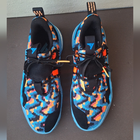 Adidas Men's Trae Young Shoes Core Black Sky Rush Size 8.5 - Picture 7 of 11